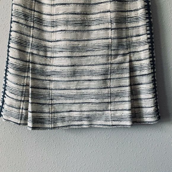 Tory Burch Nicole Cream Tweed Pleat Front Skirt - Picture 4 of 6
